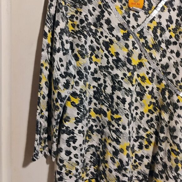 Ruby Rd Black and White Wrap Blouse Relaxed Fit - Picture 6 of 12